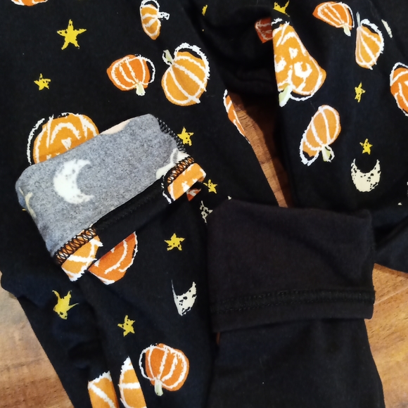 NWT ShoSho Black & Pumpkin Print Fleece Lined Legging Set, 10/12 - Picture 5 of 5